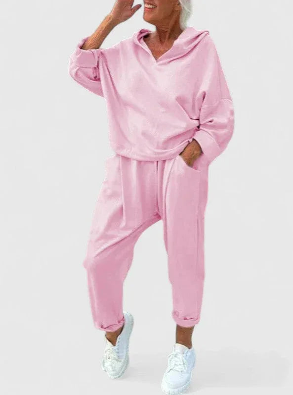 Clara | Comfortable Hooded Sweatshirt Set