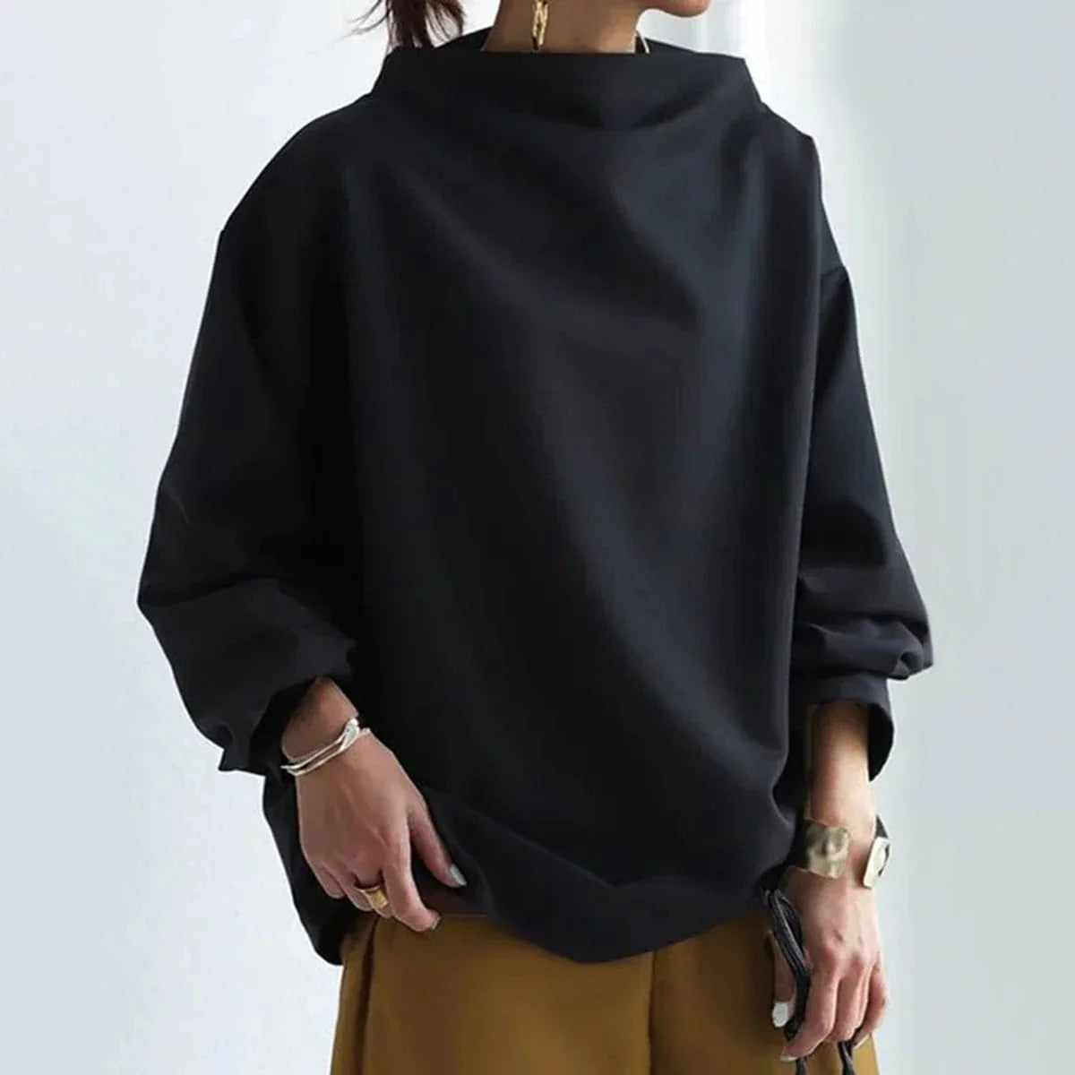 Lisa | High-Neck Casual Top